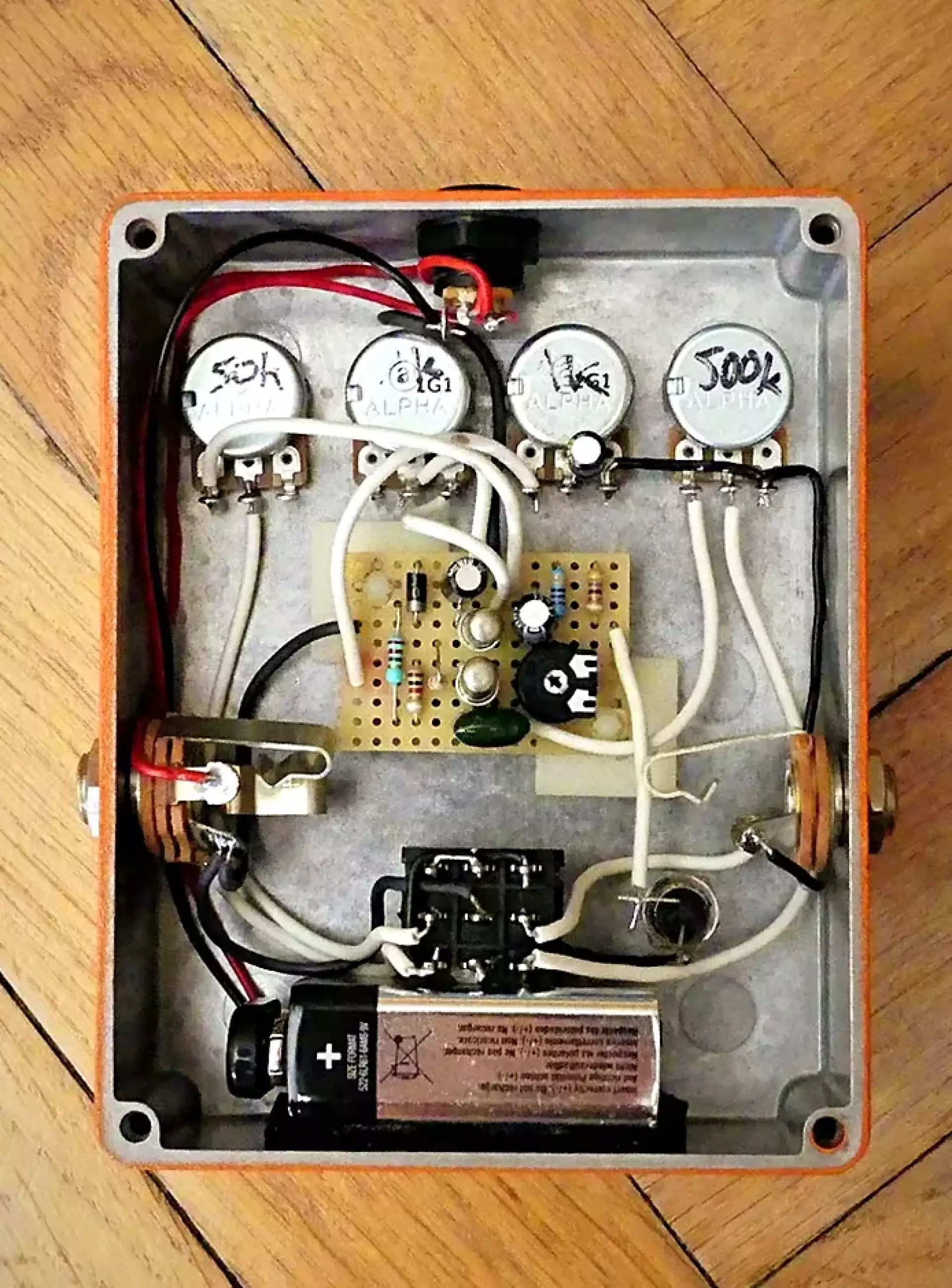 Pédale fuzz 69ers GF Audio